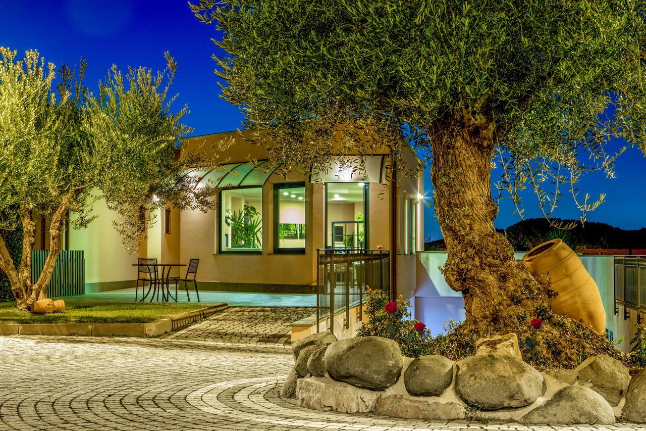 Residence Poggio Degli Ulivi Frascati Exterior photo